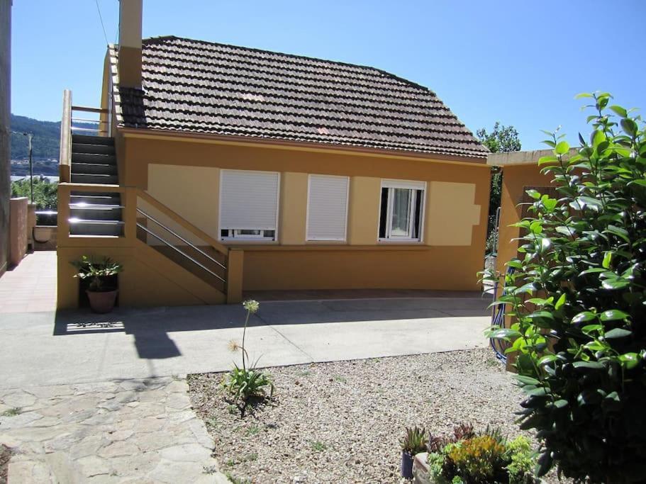 Casita Con Terreno A 10 Minutos Del Centro De Vigo Villa Moana Exterior photo