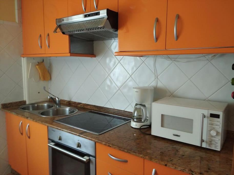 Casita Con Terreno A 10 Minutos Del Centro De Vigo Villa Moana Exterior photo