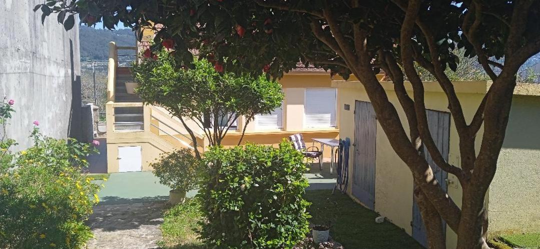 Casita Con Terreno A 10 Minutos Del Centro De Vigo Villa Moana Exterior photo